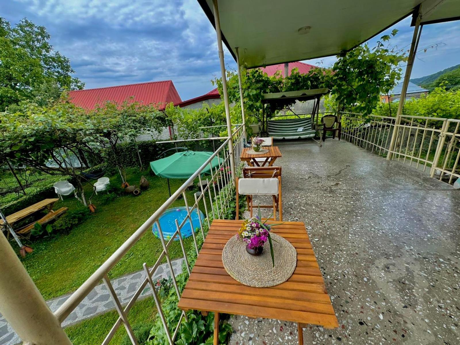 Home Inn-Guesthouse Lagodekhi Kültér fotó